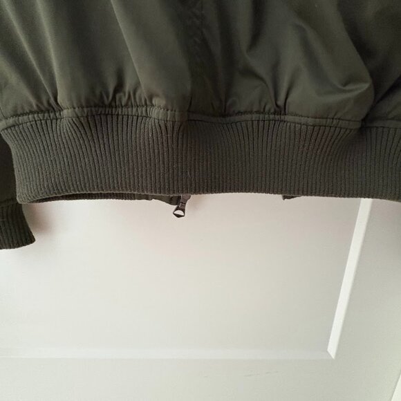 American Eagle Bomber Jacket- Army Green- Size Small - Picture 2 of 10